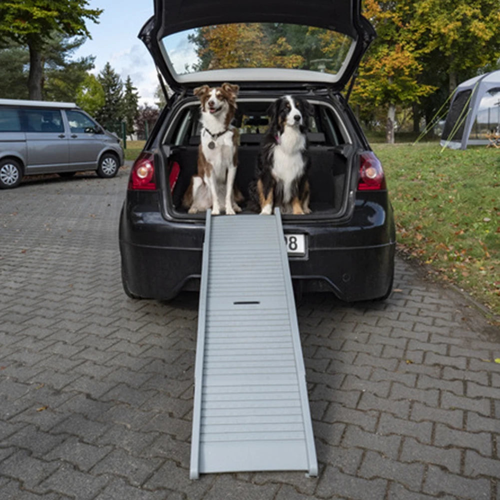Folding Portable Pet Stair Ramp Non-Slip Rug Surface Dog SUV & Truck Ramp Pet Ramp Stairs for Medium & Large Dogs Get Into A Car
artificial turf is recommended.
4. Foldable with Handle: The foldable car ramp for dogs easily f